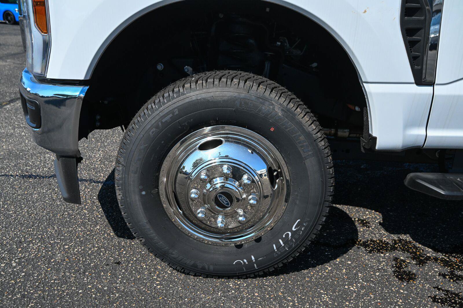 New 2026 Ford F350 XL w/ XL Chrome Package AWD/4WD image 12