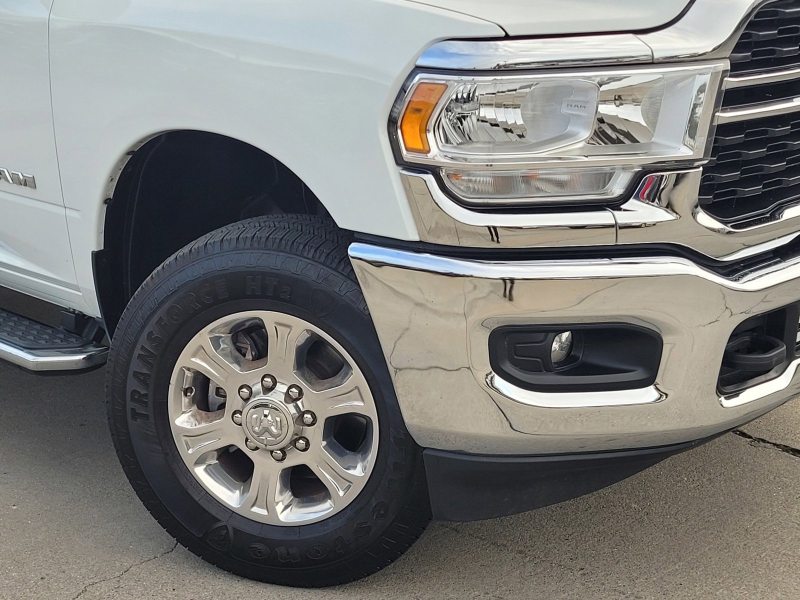 Used 2024 RAM 2500 Big Horn w/ Bed Utility Group image 9