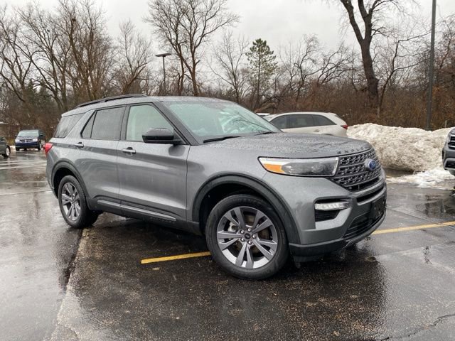 Used 2022 Ford Explorer XLT w/ Equipment Group 202A
