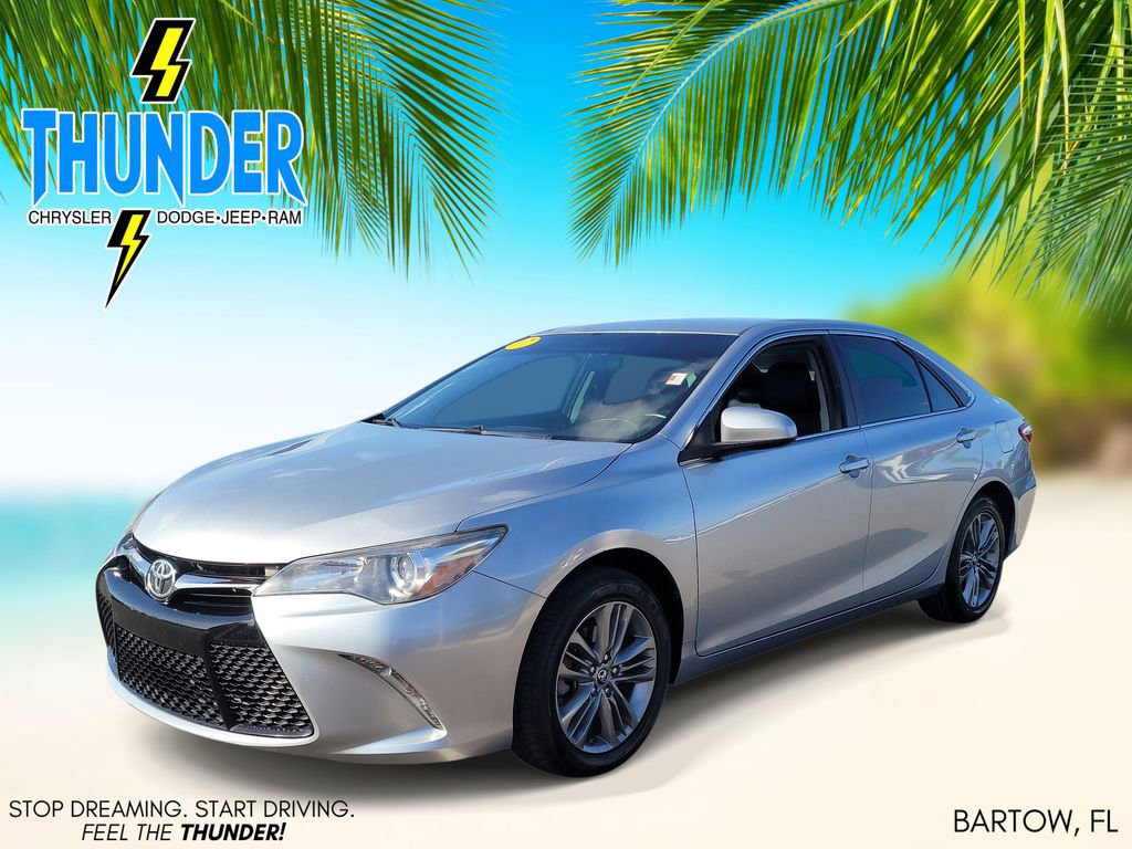 Used 2017 Toyota Camry SE FWD image 2