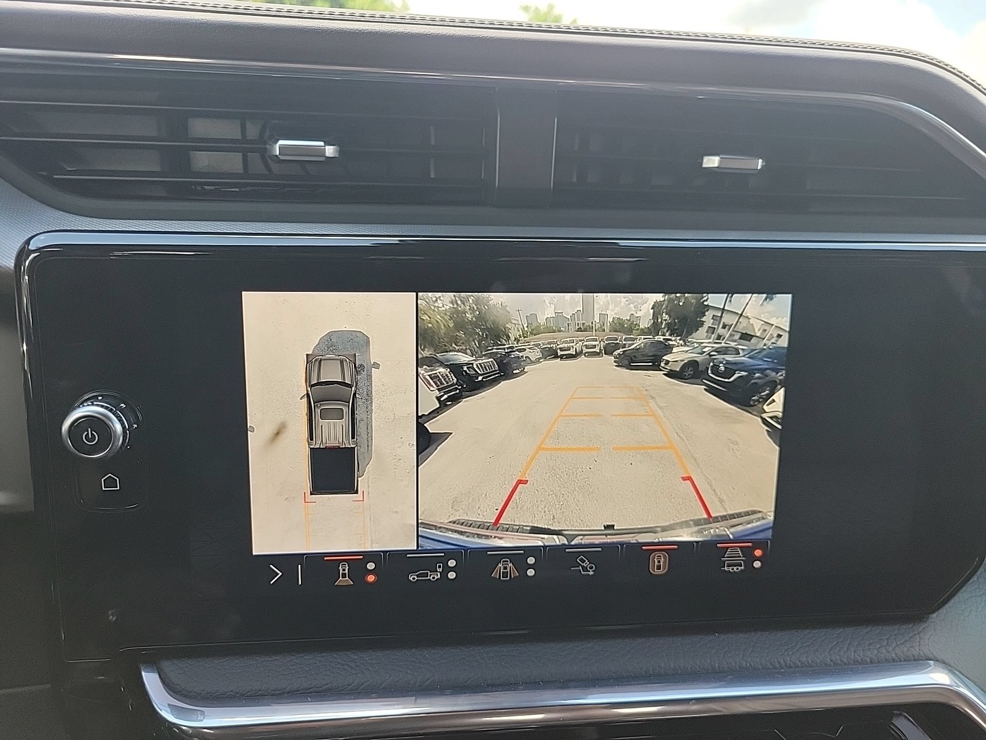 Used 2025 GMC Sierra 1500 Denali w/ Denali Reserve Package AWD/4WD image 26