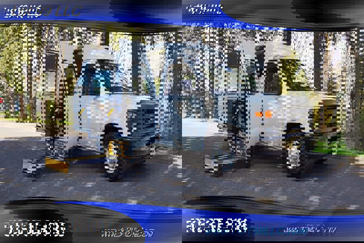 Used 2009 Ford E-350 and Econoline 350 Extended Super Duty image 12