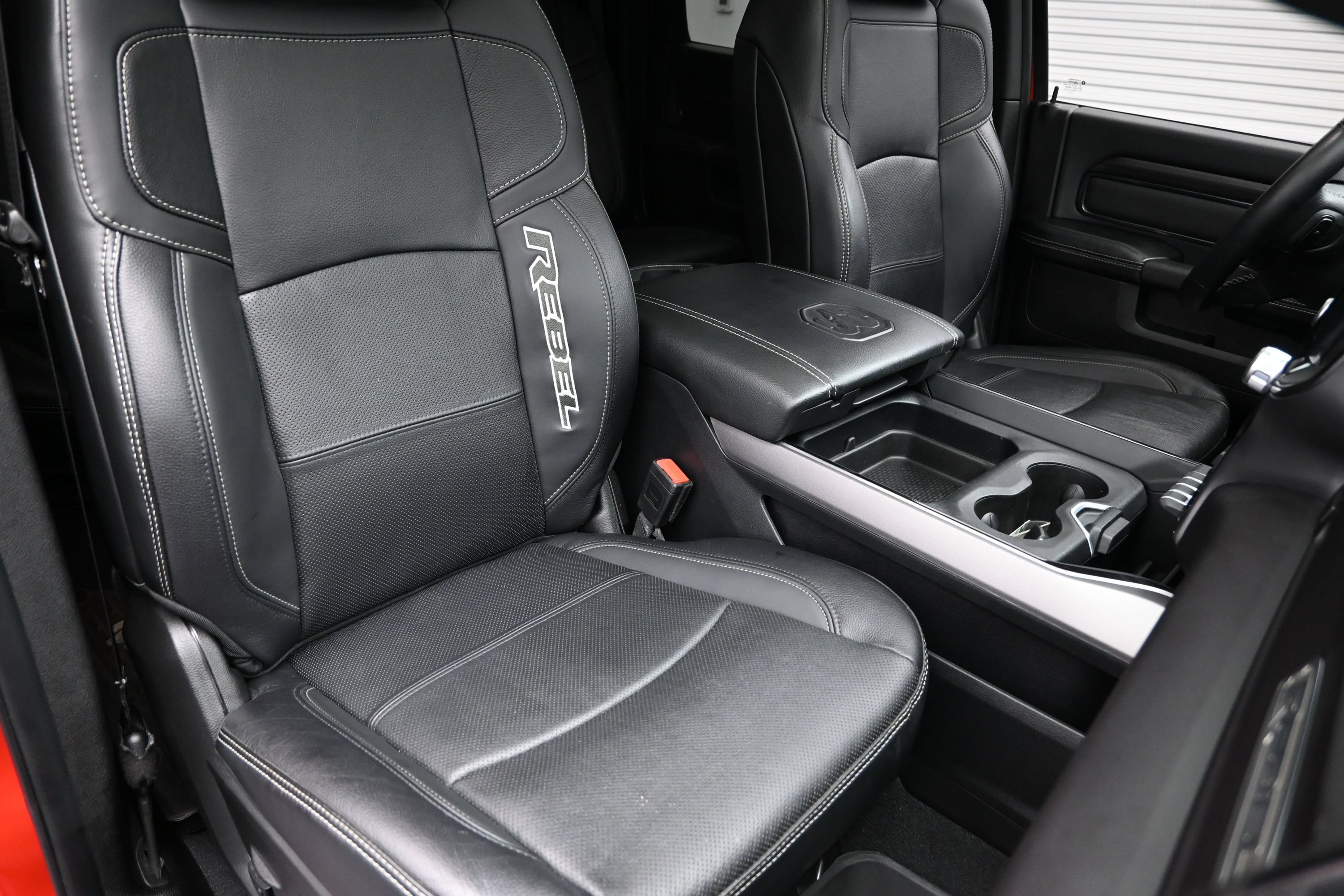 Used 2024 RAM 2500 Rebel AWD/4WD image 43