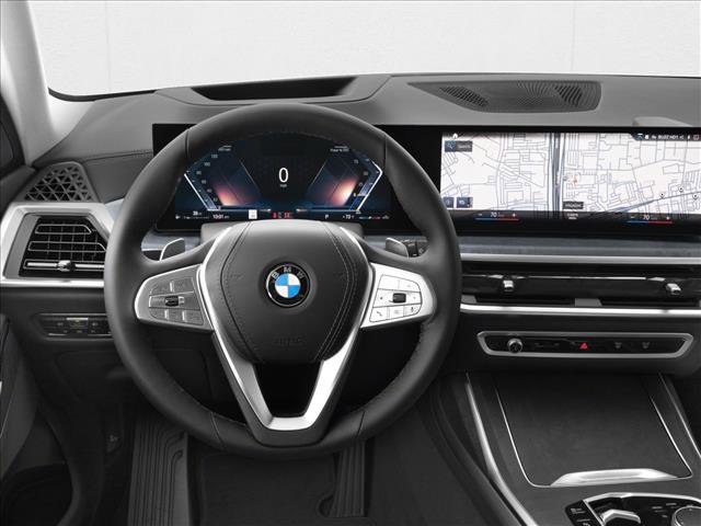 Used 2025 BMW X7 xDrive40i w/ M Sport Package image 4