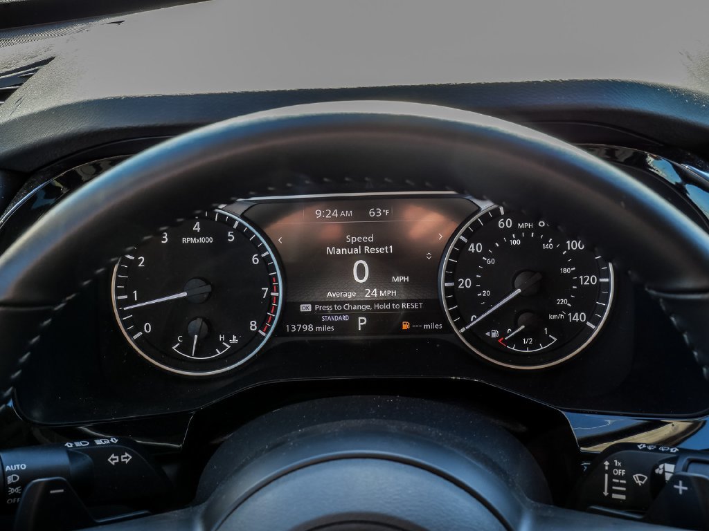 Used 2025 Nissan Pathfinder SV w/ SV Premium Package FWD image 40