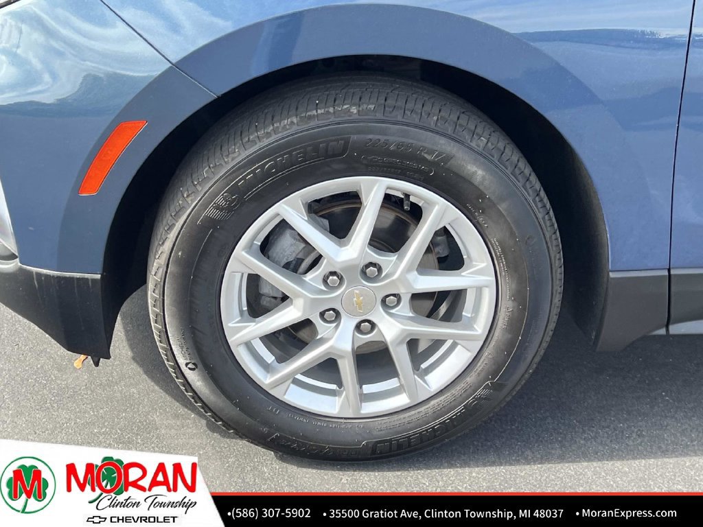 Certified 2024 Chevrolet Equinox LT FWD image 10