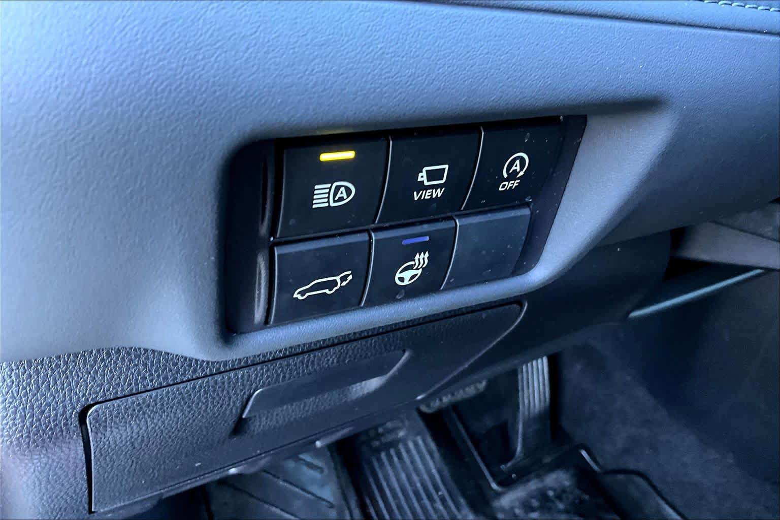 Used 2023 Toyota Highlander Platinum AWD/4WD image 33