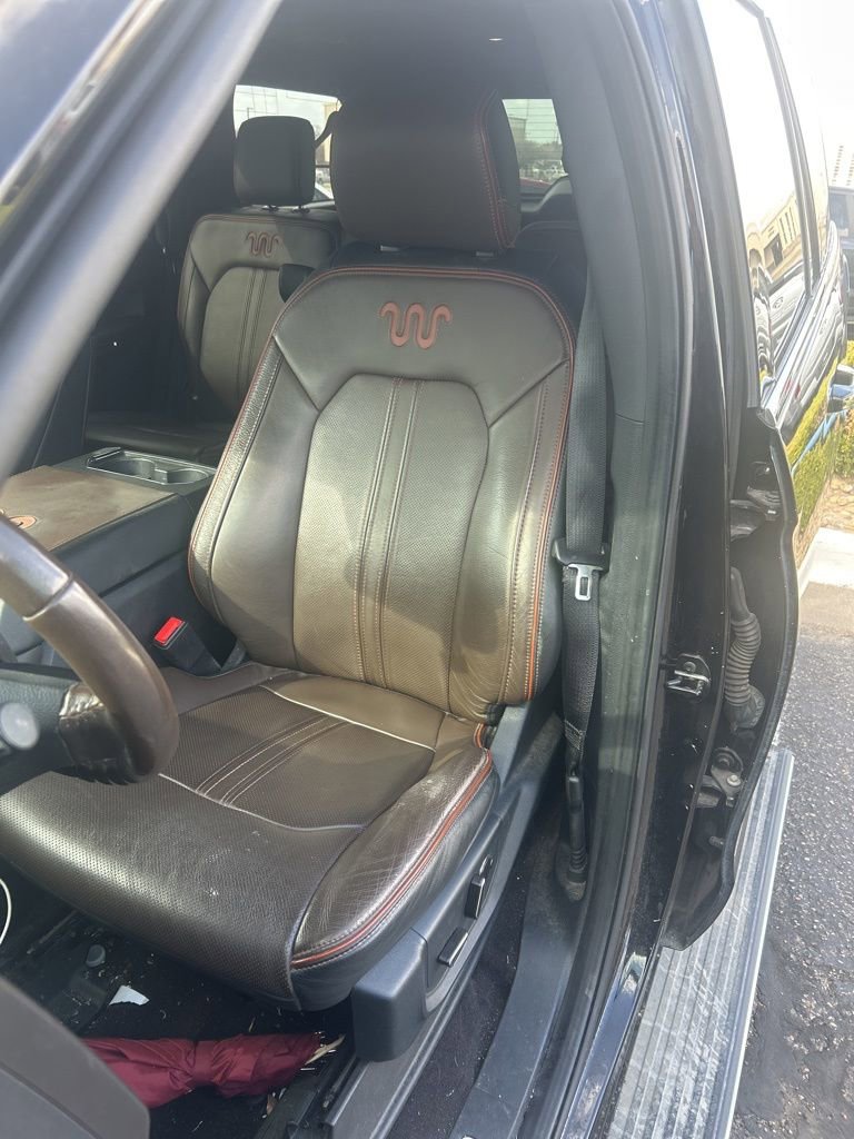 Used 2021 Ford Expedition King Ranch image 4