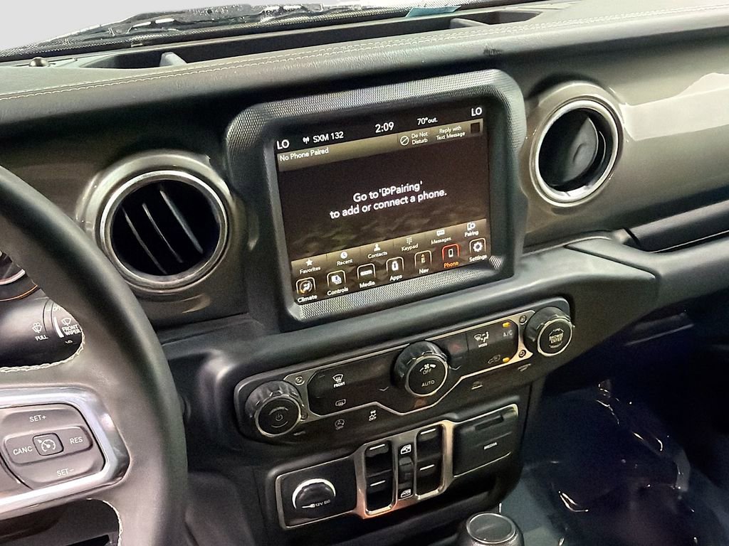 Used 2023 Jeep Gladiator Overland image 27