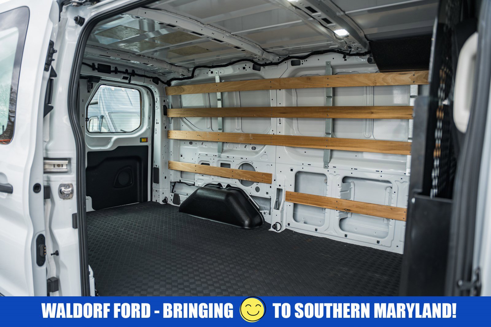 Used 2023 Ford Transit 250 Low Roof w/ Exterior Upgrade Package image 67