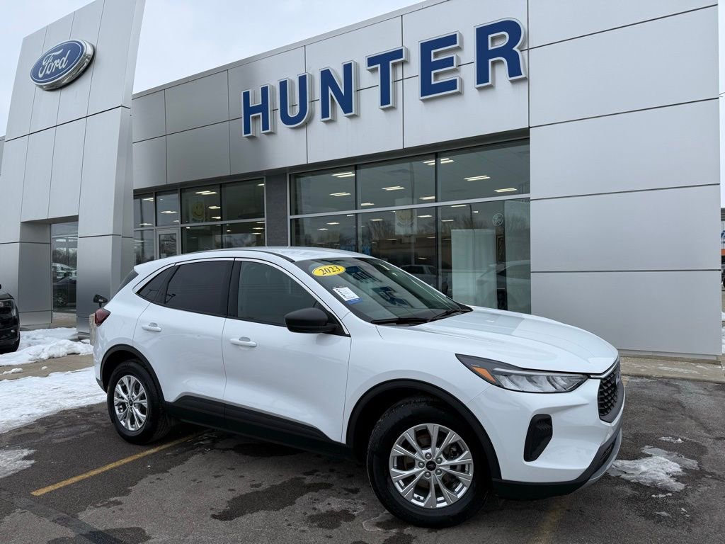 Certified 2023 Ford Escape Active image 1