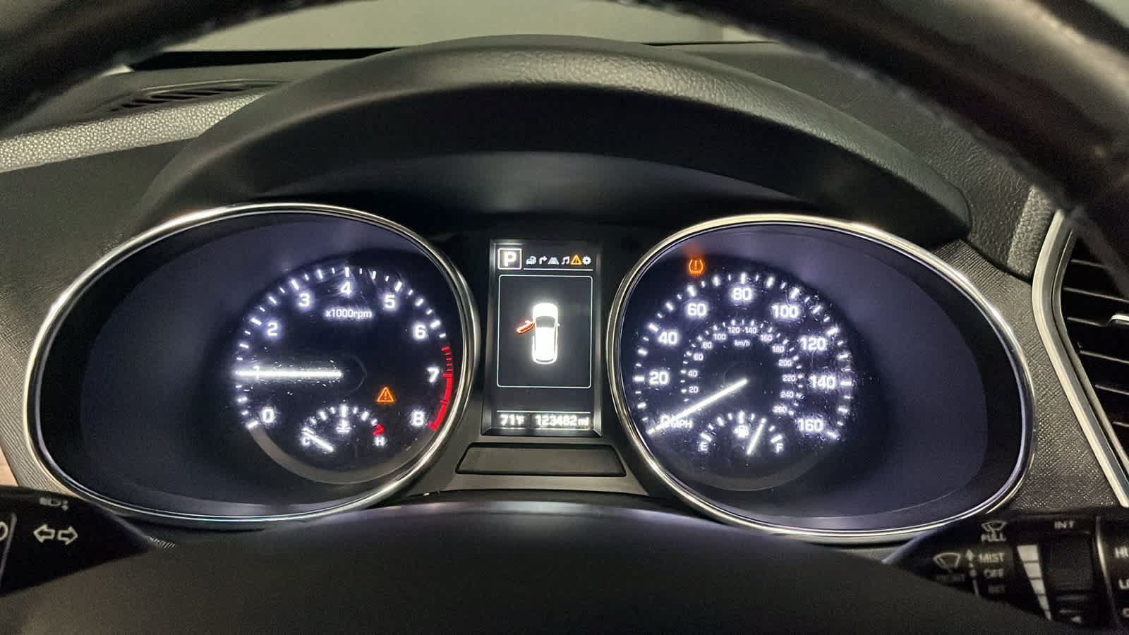 Used 2017 Hyundai Santa Fe Limited AWD/4WD image 14