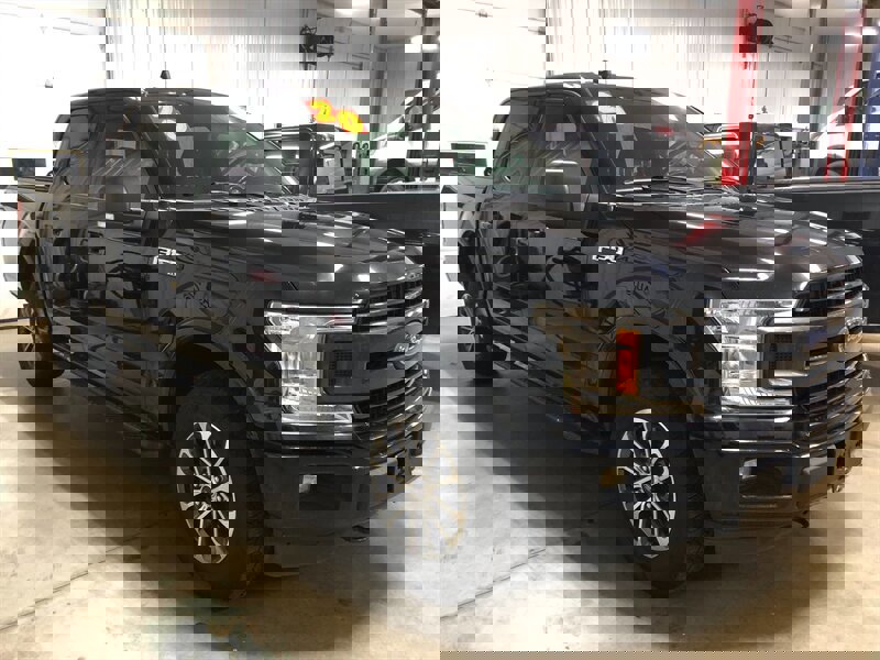 Used 2020 Ford F150 XLT w/ Equipment Group 302A Luxury image 5