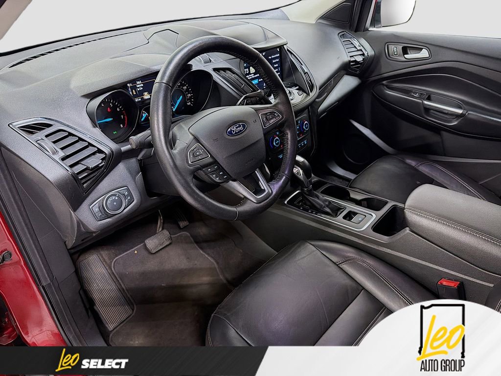 Used 2019 Ford Escape Titanium AWD/4WD image 9