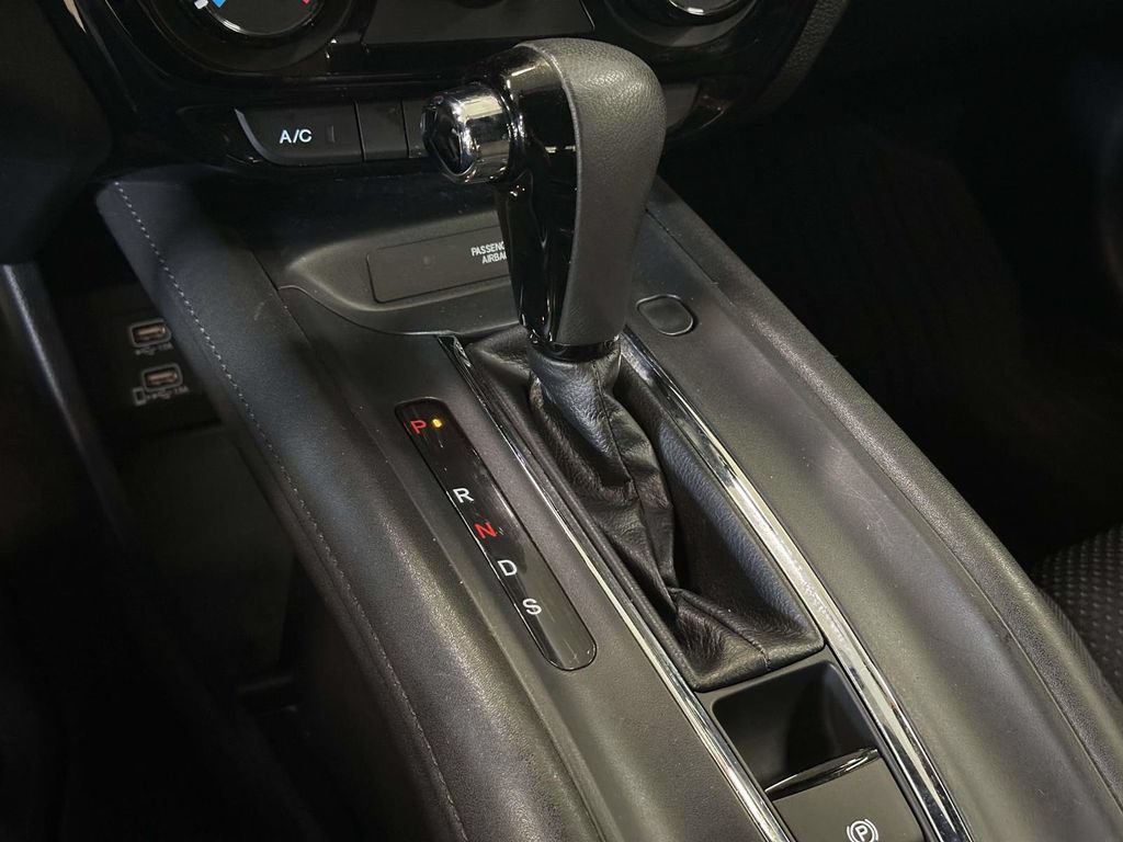 Used 2020 Honda HR-V Sport image 28
