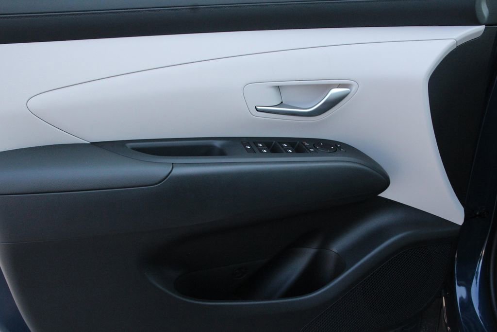 Used 2026 Hyundai Tucson SEL FWD image 11