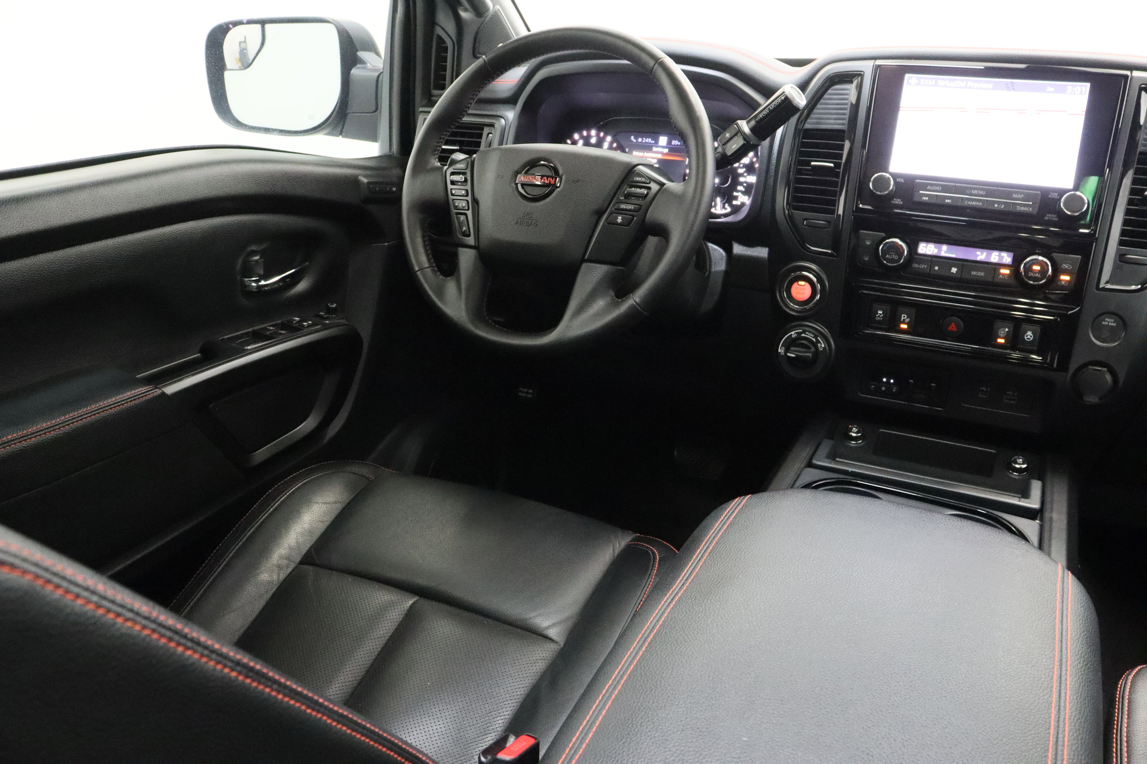 Used 2022 Nissan Titan PRO-4X w/ Pro-4x Convenience Package image 34
