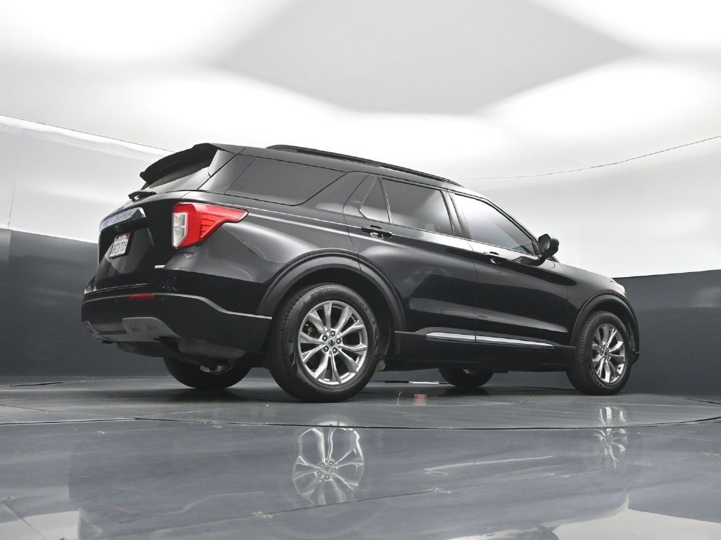 Used 2020 Ford Explorer XLT w/ Equipment Group 202A RWD image 47