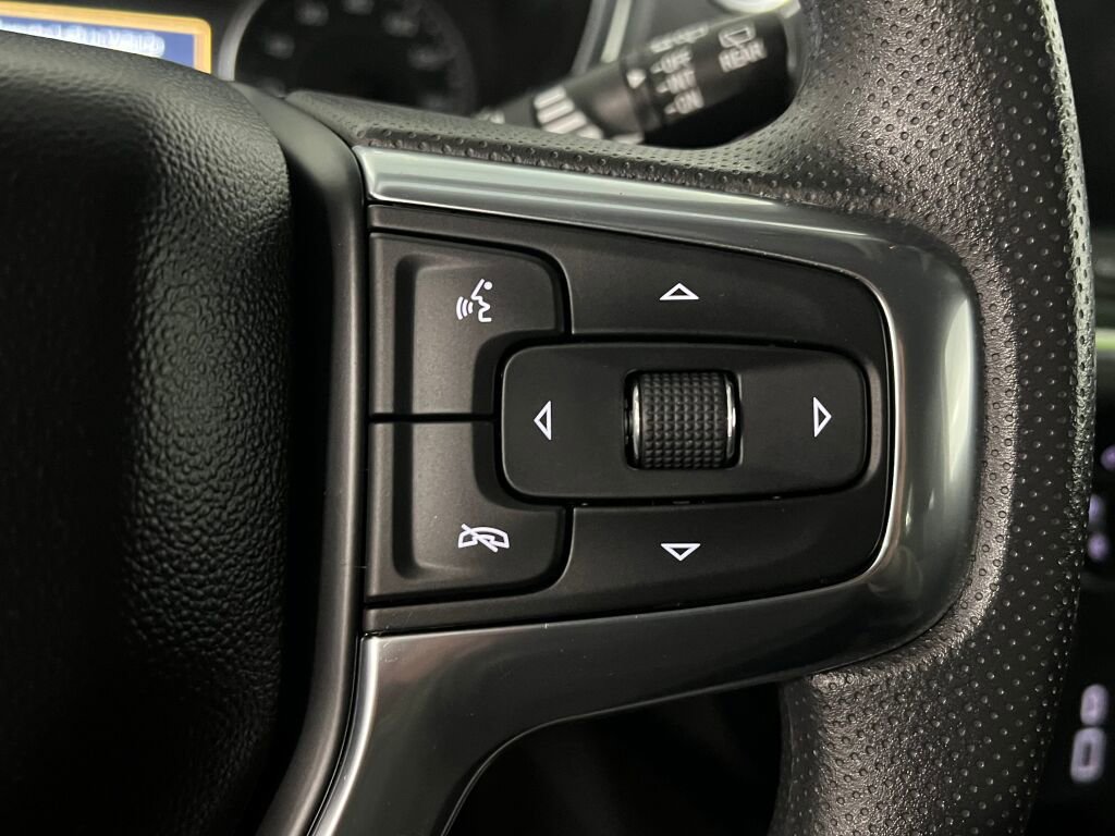 Used 2024 Chevrolet Blazer LT w/ Convenience Package image 12