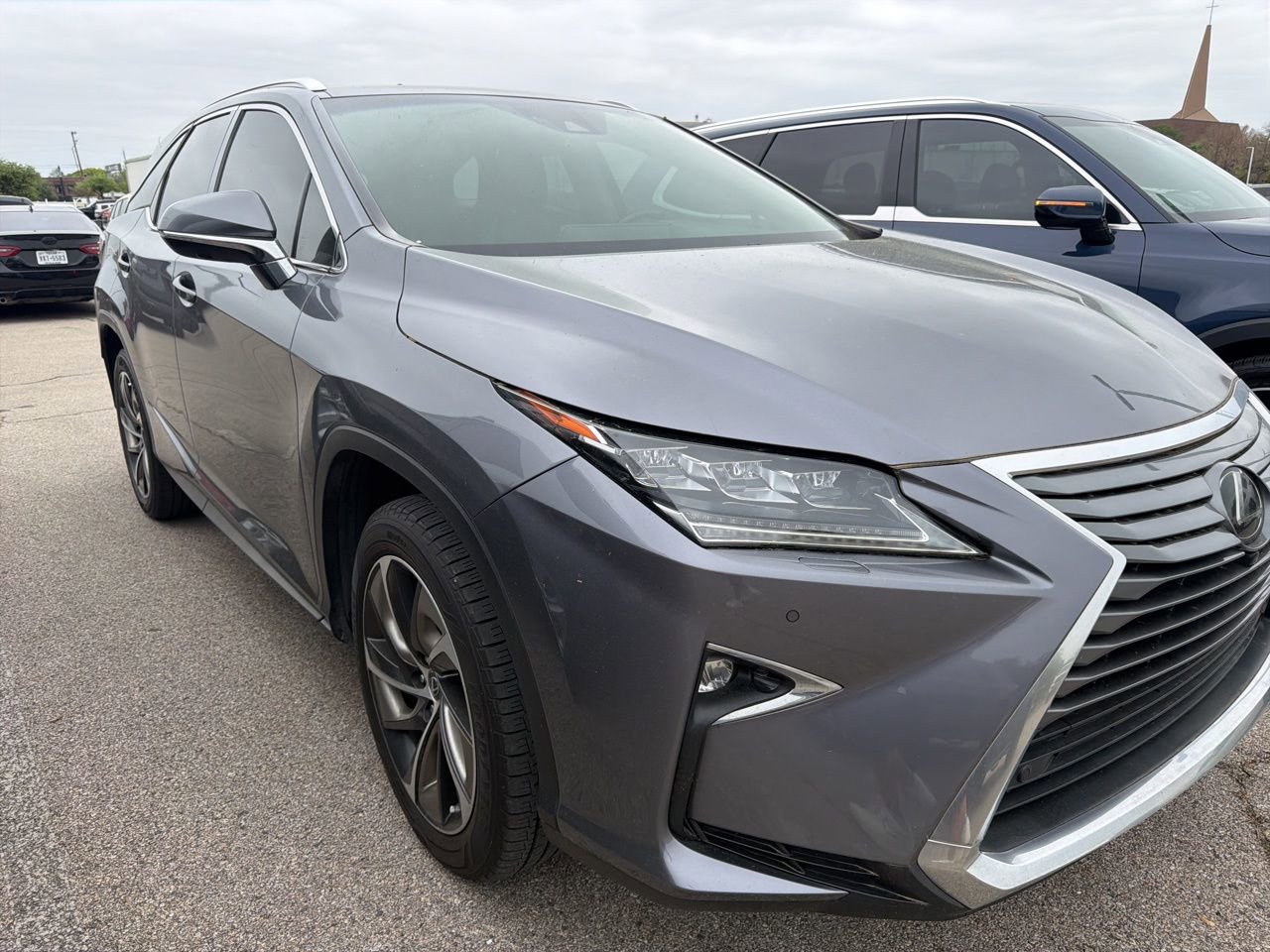 Used 2019 Lexus RX 350L Luxury w/ Accessory Package image 3