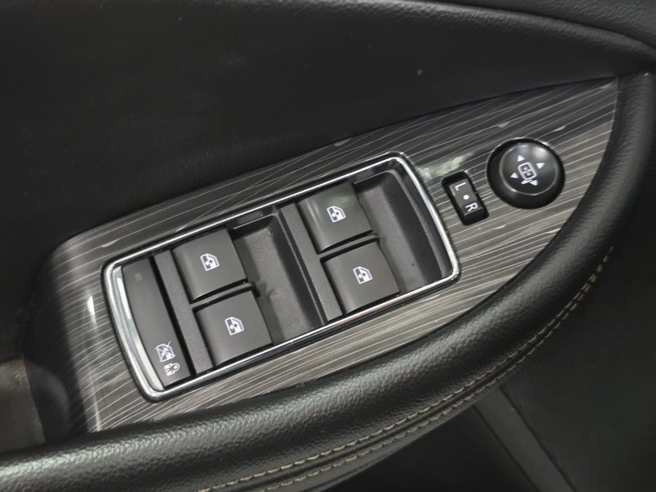 Used 2020 Chevrolet Impala LT image 21