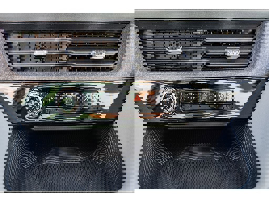 New 2026 Ford Explorer Platinum image 17