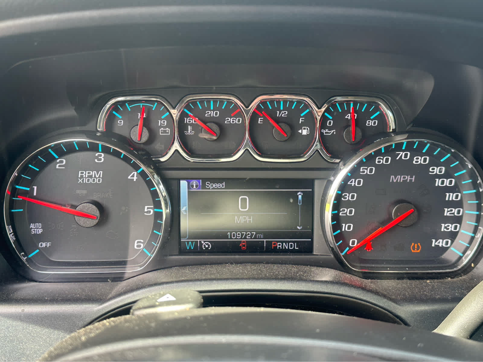 Used 2018 Chevrolet Silverado 1500 LT w/ LT Eassist Package AWD/4WD image 12