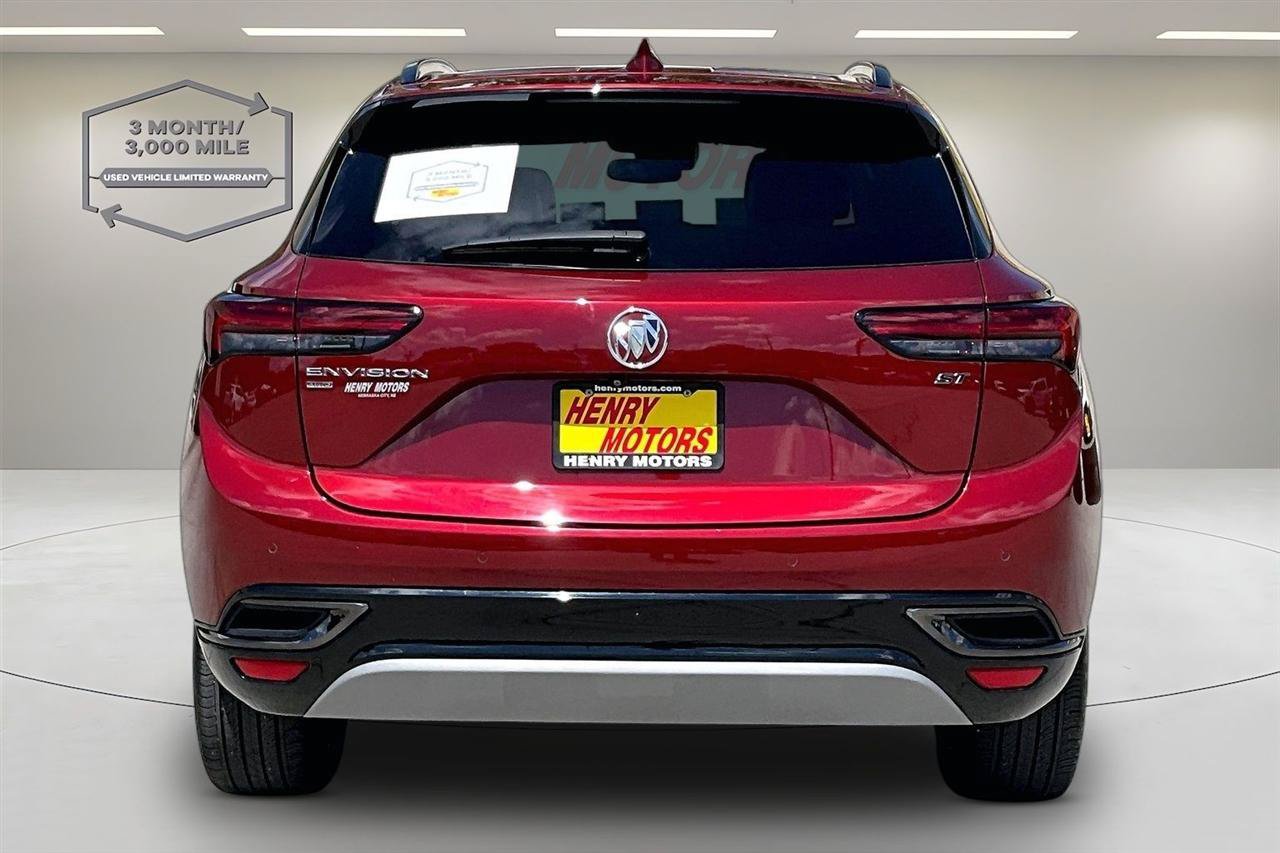 Used 2023 Buick Envision Essence w/ Sport Touring Package AWD/4WD image 5