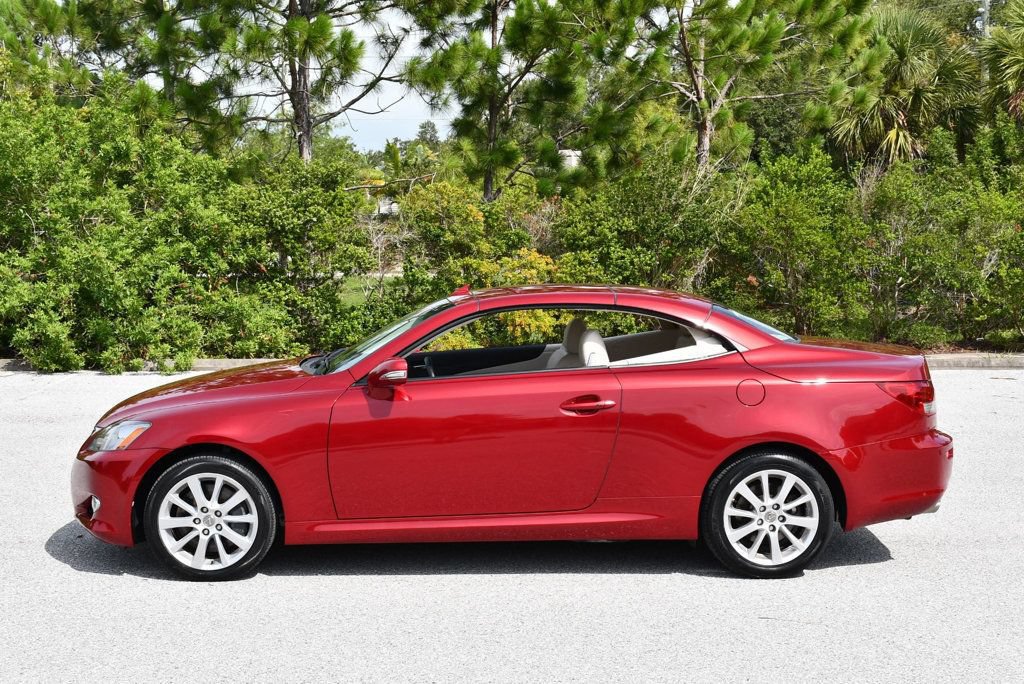Used 2015 Lexus IS 350C RWD image 30