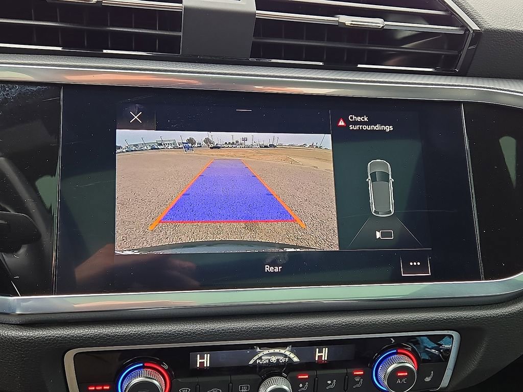 Used 2022 Audi Q3 2.0T Premium image 27