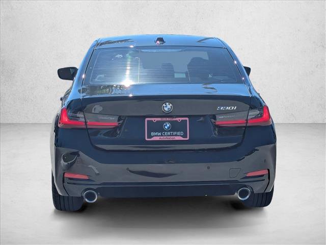 Certified 2025 BMW 330i Sedan w/ Premium Package image 7