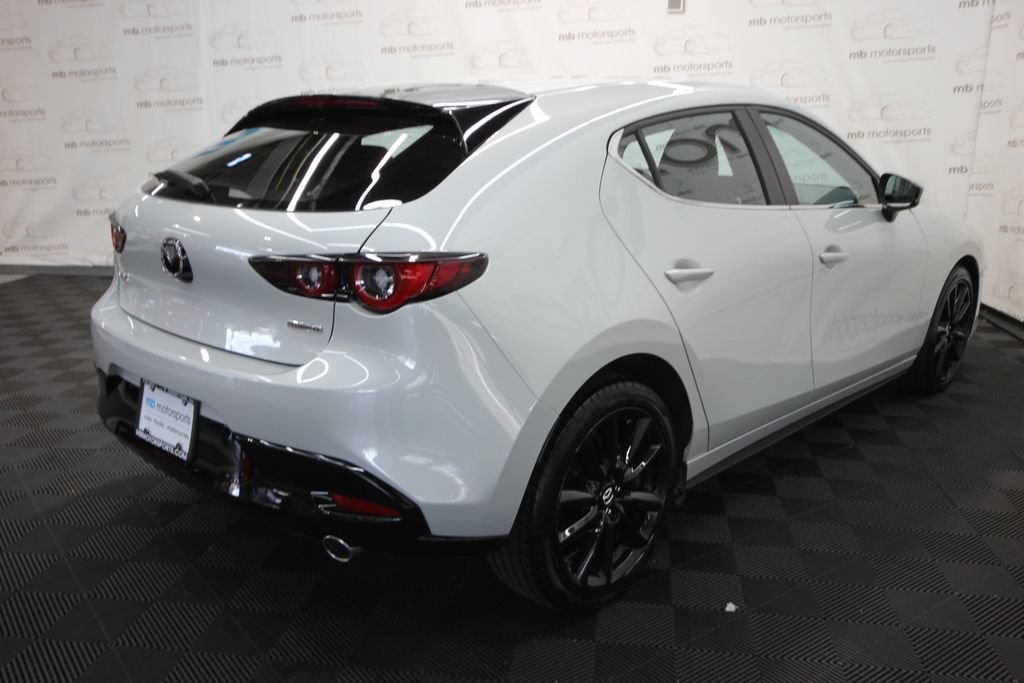 Used 2024 MAZDA MAZDA3 s FWD image 8