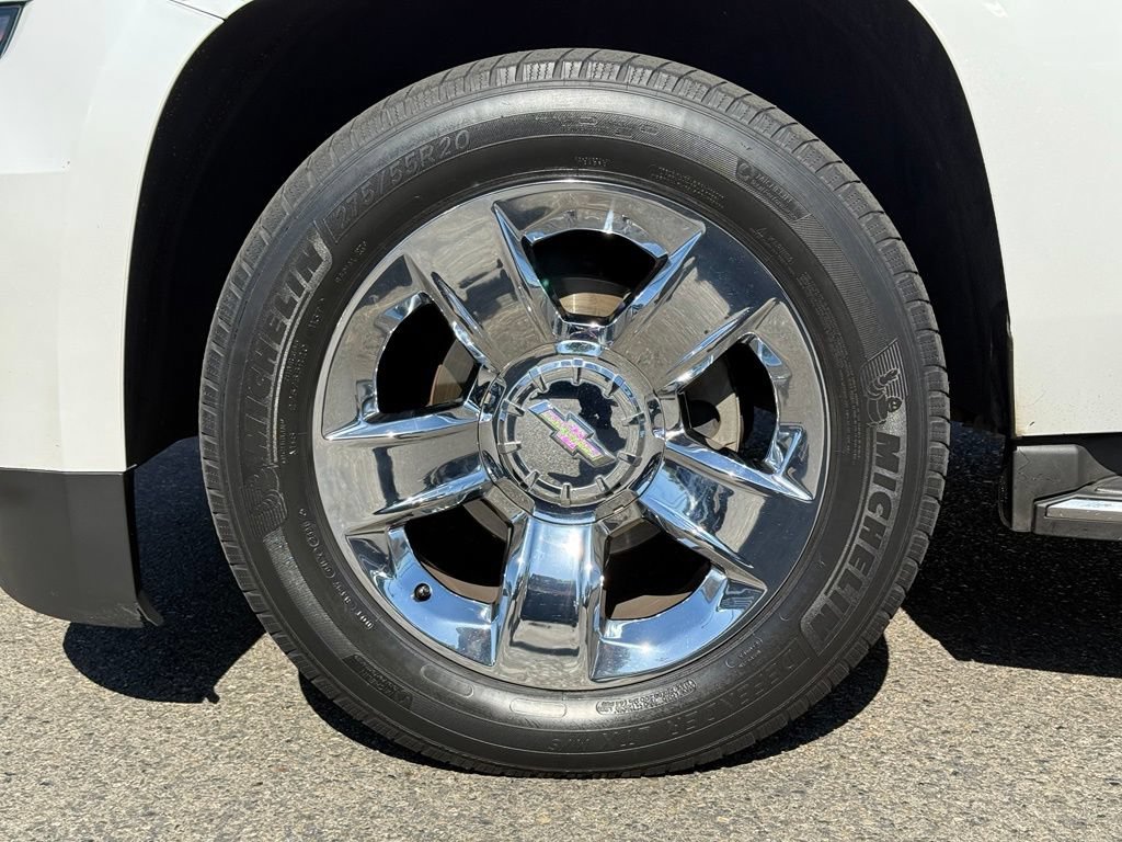 Used 2016 Chevrolet Tahoe LTZ AWD/4WD image 17