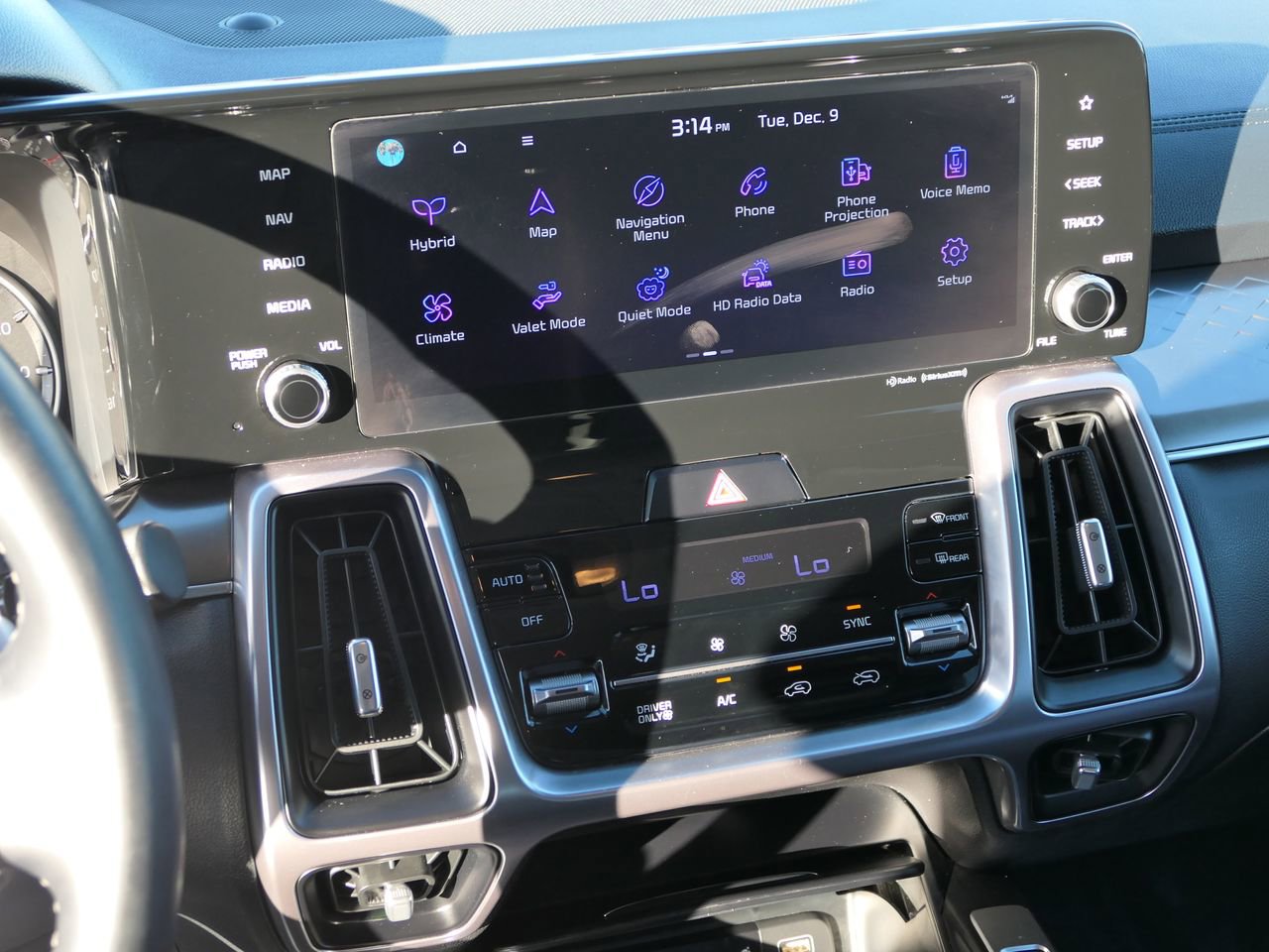 Used 2023 Kia Sorento EX image 17