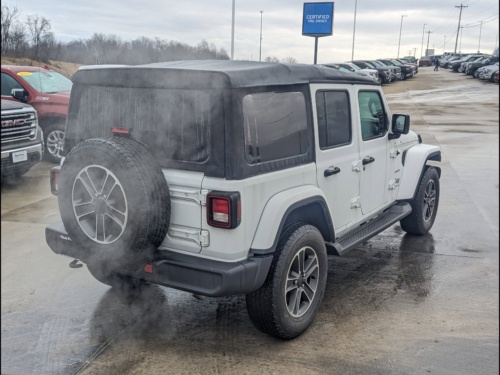 Used 2023 Jeep Wrangler Sahara w/ Cold Weather Group image 7