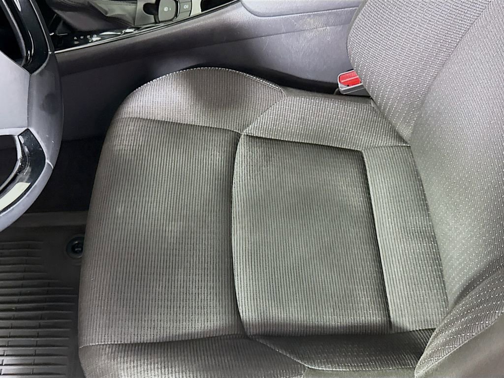 Certified 2019 Toyota C-HR XLE image 17