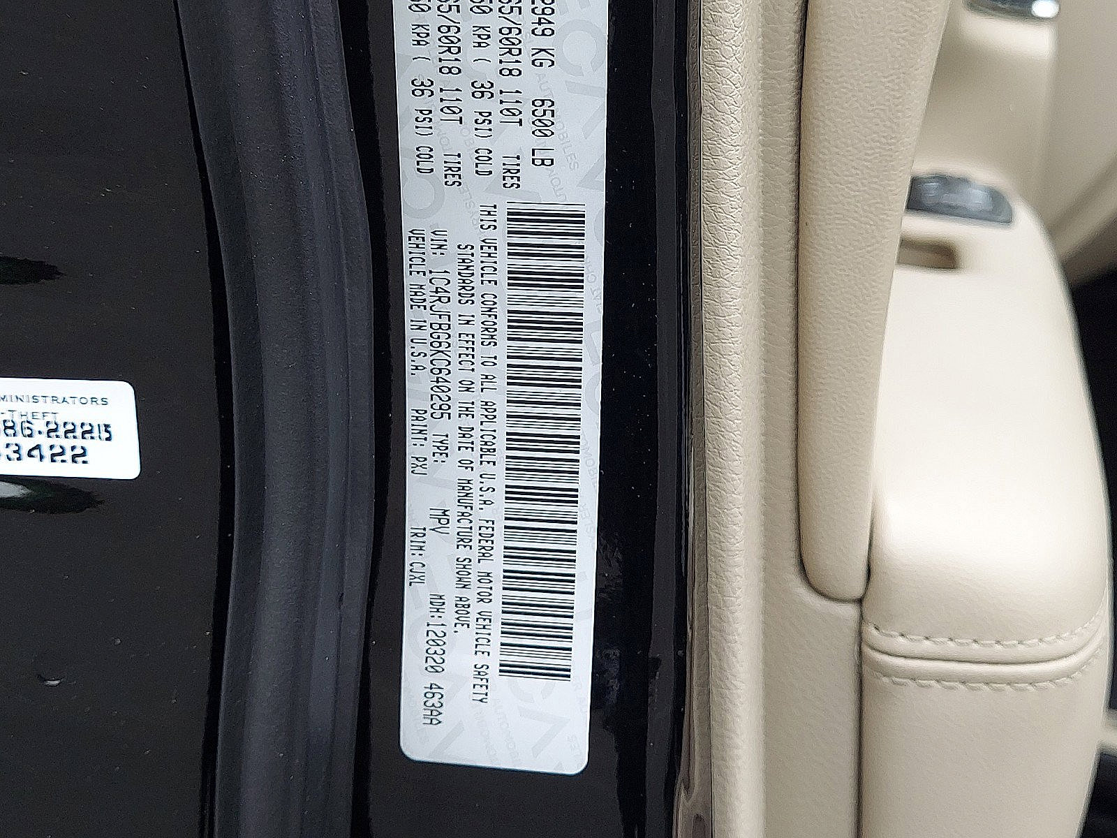 Used 2019 Jeep Grand Cherokee Limited AWD/4WD image 26