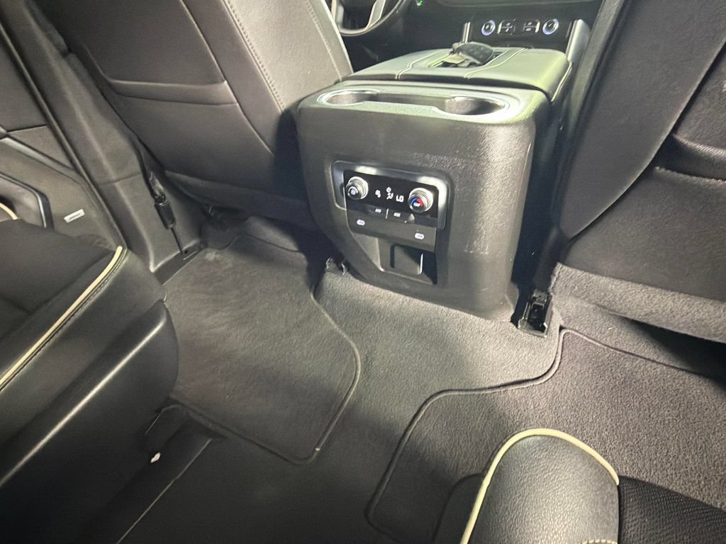 Certified 2023 GMC Yukon XL SLT RWD image 33