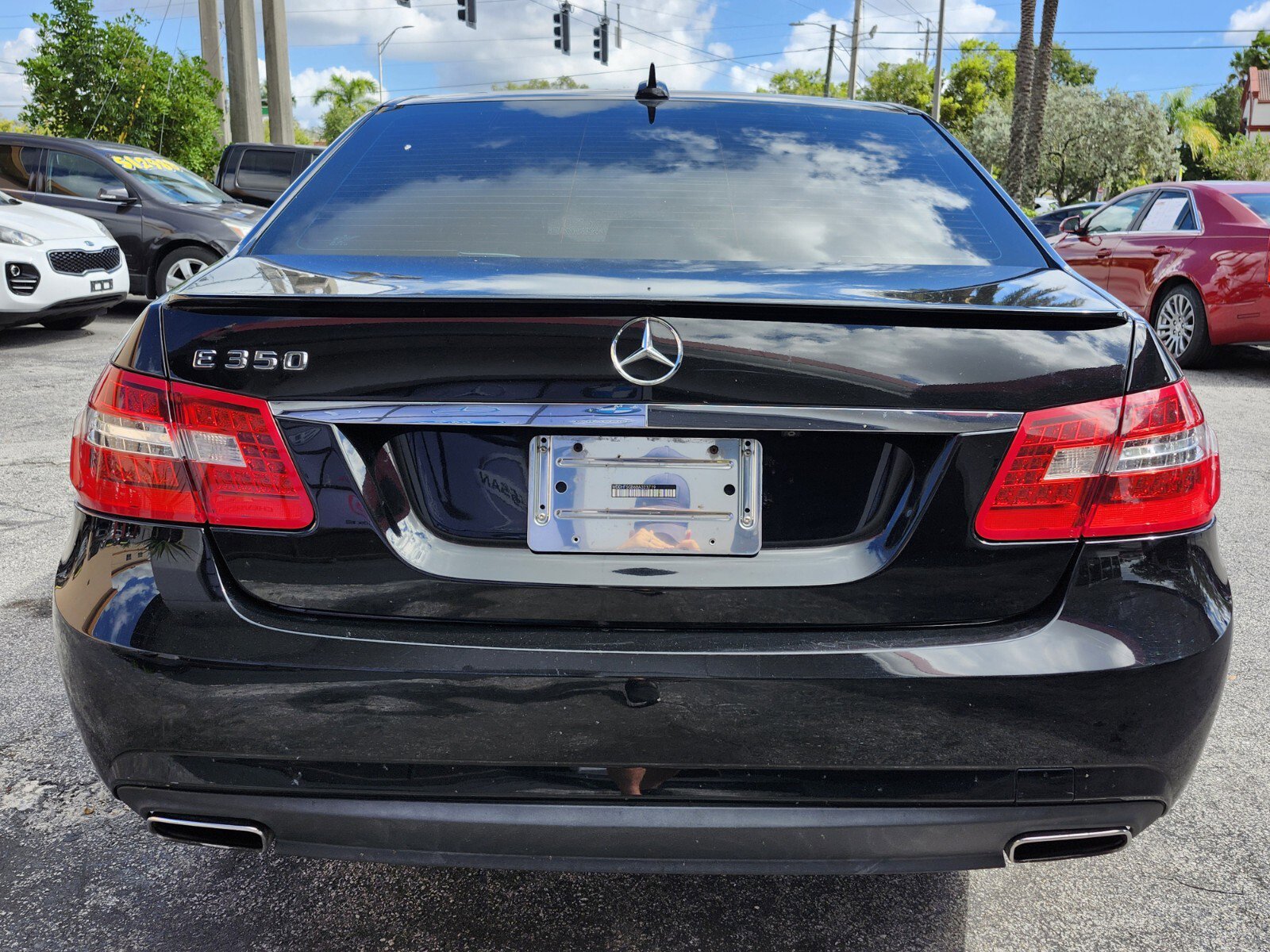Used 2011 Mercedes-Benz E 350 Sedan image 9