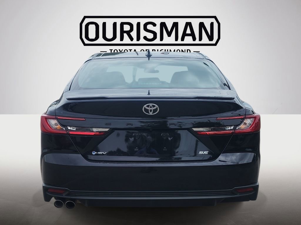 Used 2025 Toyota Camry SE FWD image 6