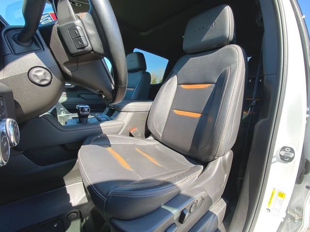 Used 2024 GMC Sierra 1500 AT4 w/ Technology Package AWD/4WD image 19