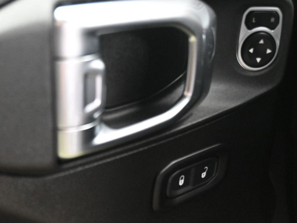 New 2026 Jeep Wrangler Unlimited Rubicon image 22