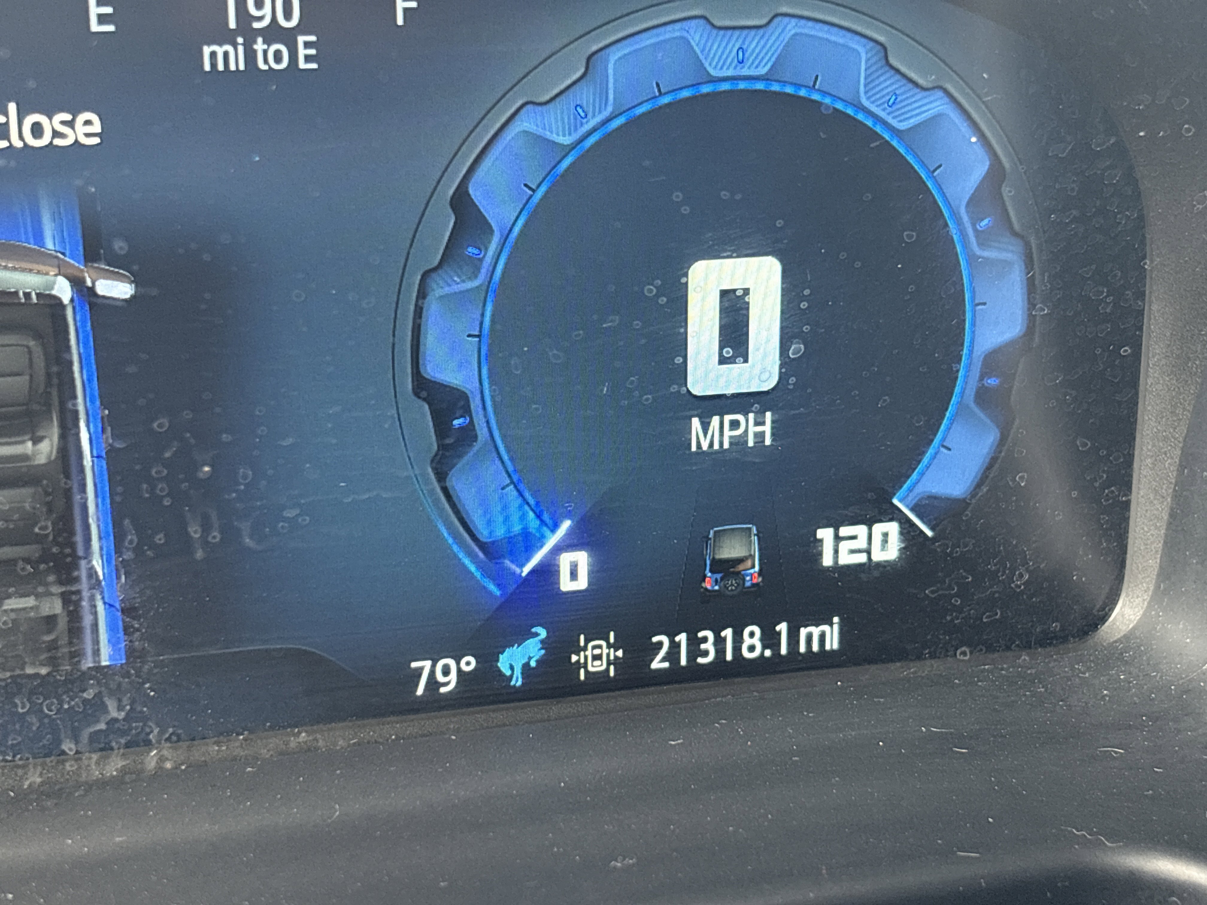 Used 2025 Ford Bronco Outer Banks image 24