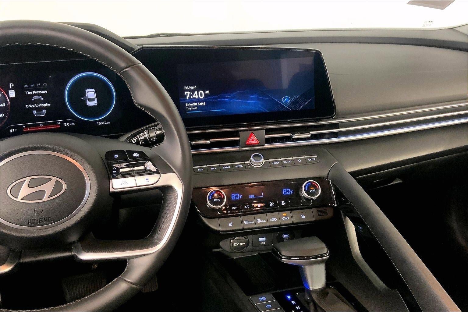 Used 2025 Hyundai Elantra SEL FWD image 6