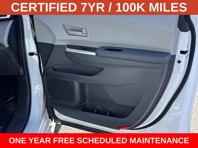 Used 2024 Toyota Sienna LE FWD image 8