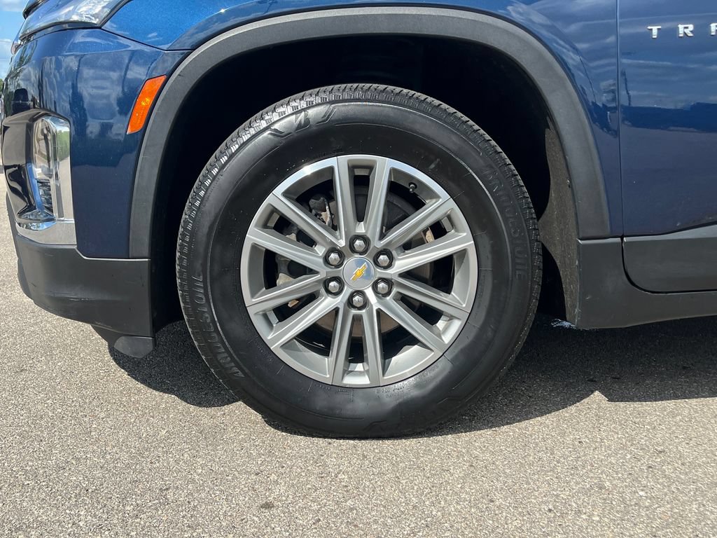 Used 2023 Chevrolet Traverse LT AWD/4WD image 28