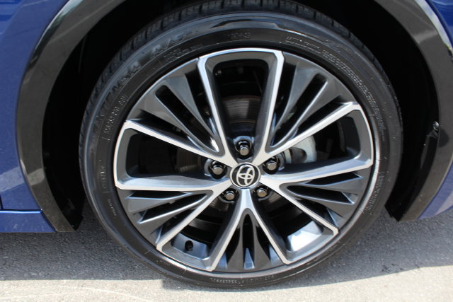 Certified 2023 Toyota Prius XLE FWD image 12