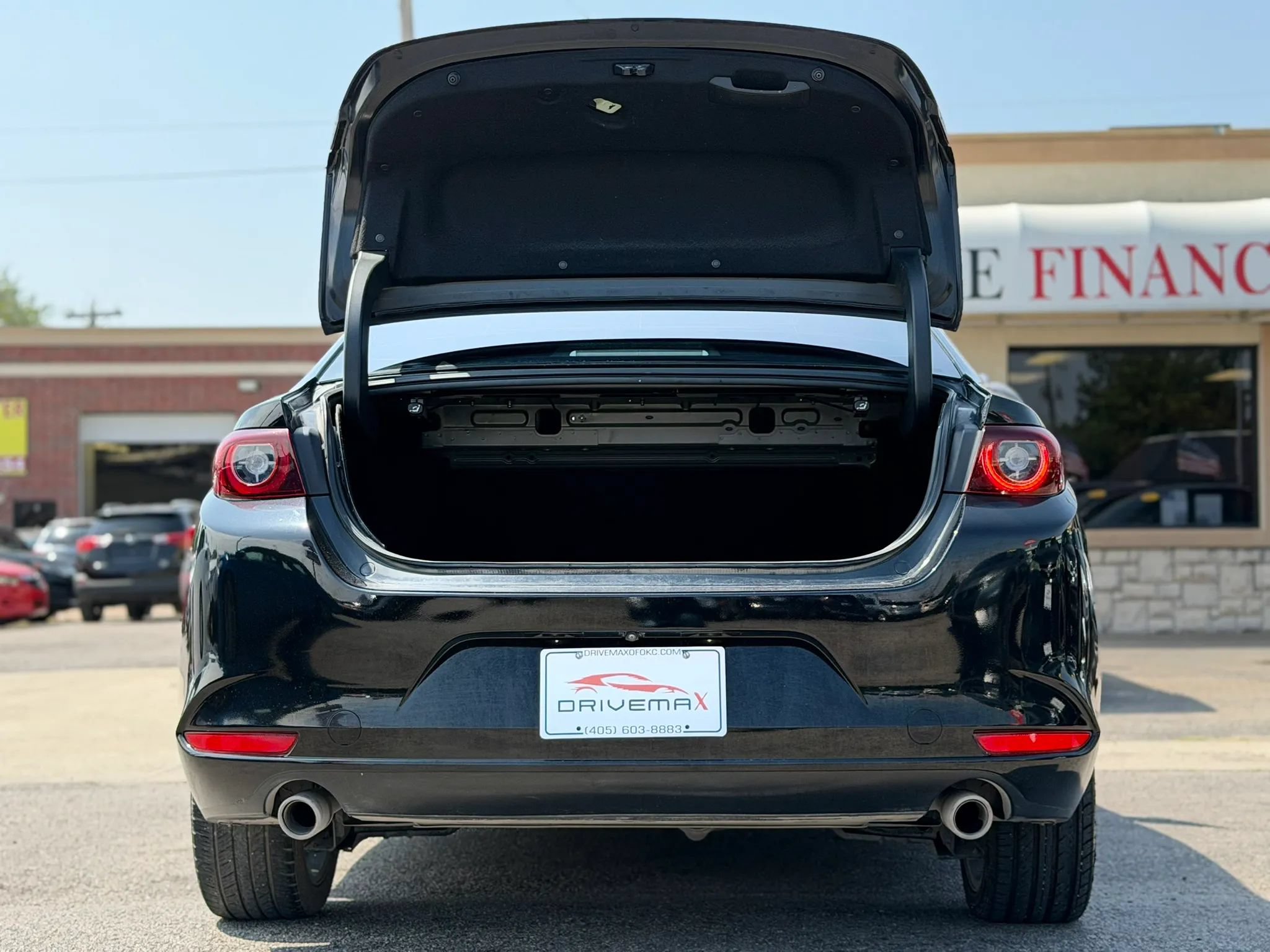 Used 2023 MAZDA MAZDA3 s FWD image 39