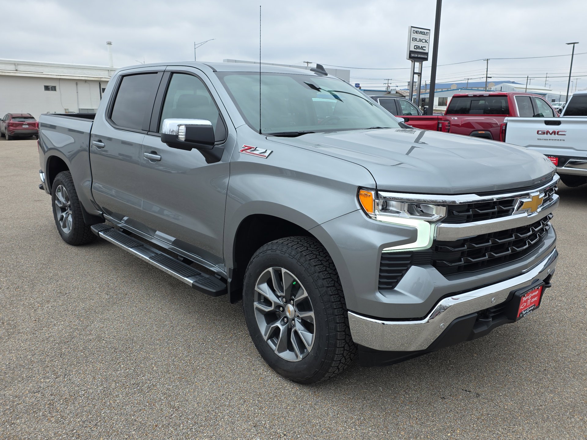 New 2026 Chevrolet Silverado 1500 LT w/ Z71 Off-Road Package image 2