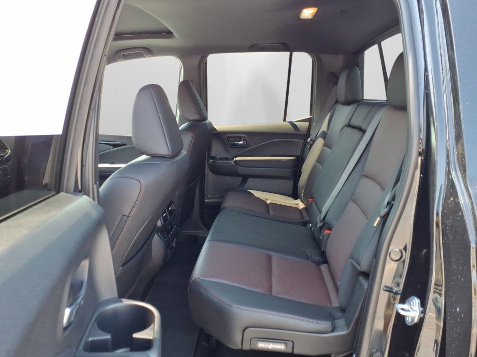 New 2026 Honda Ridgeline Black Edition image 9
